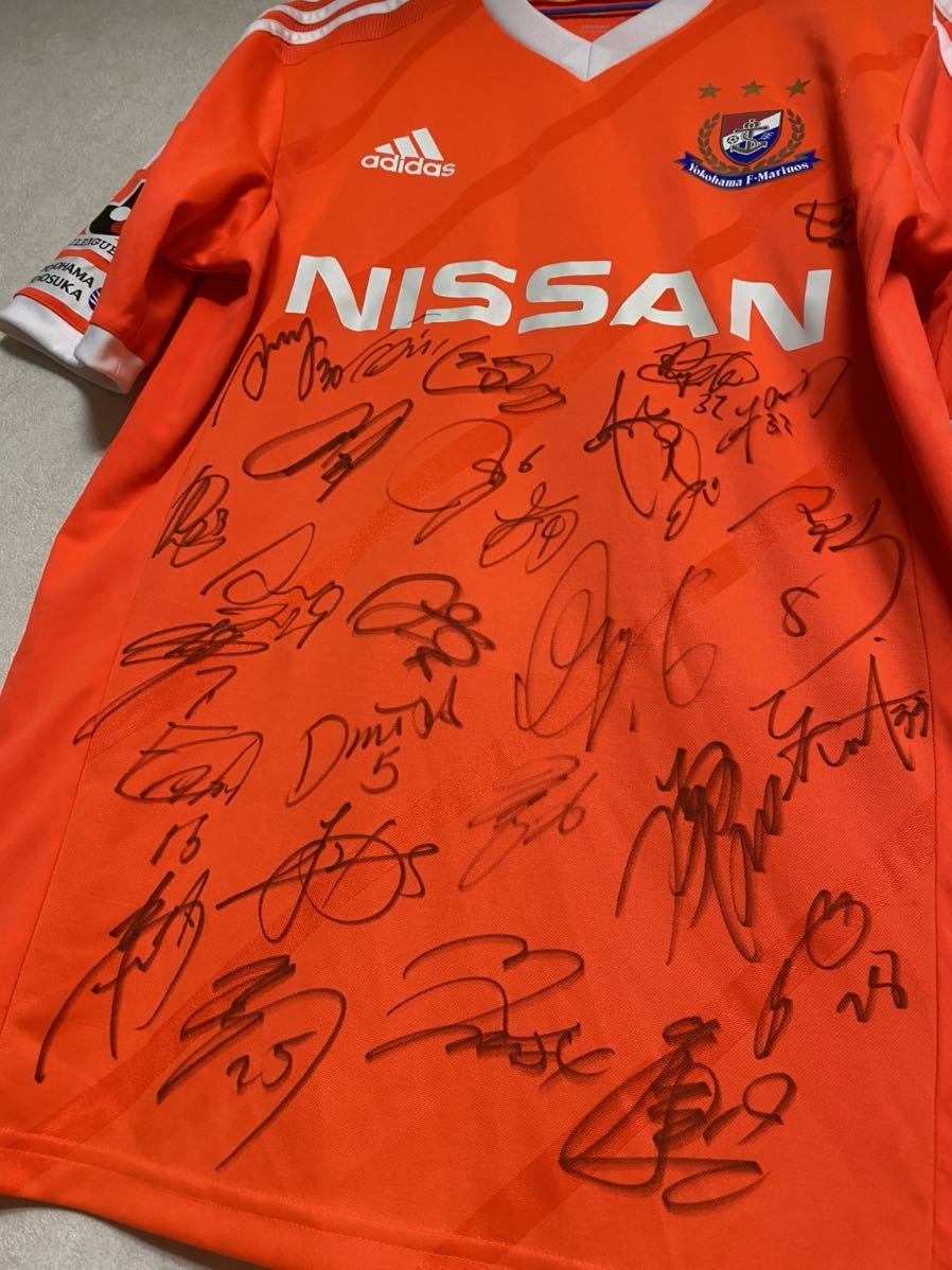 2014 スポンサー贈呈品 全選手直筆サイン入り 横浜Fマリノス タグ付き
