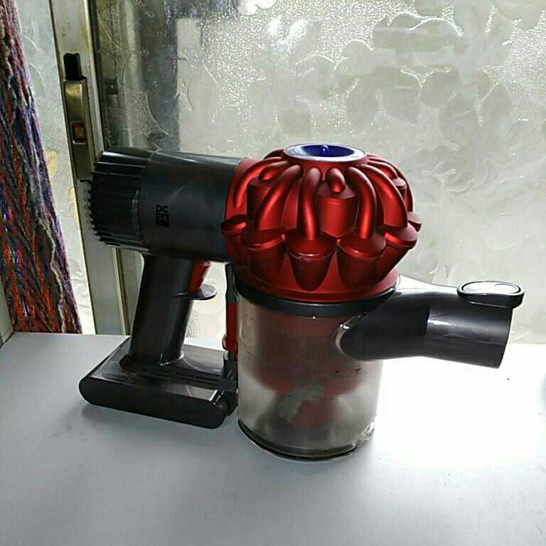 送料無料(M1967)dyson ダイソン DC74 本体のみ コードレスクリーナー