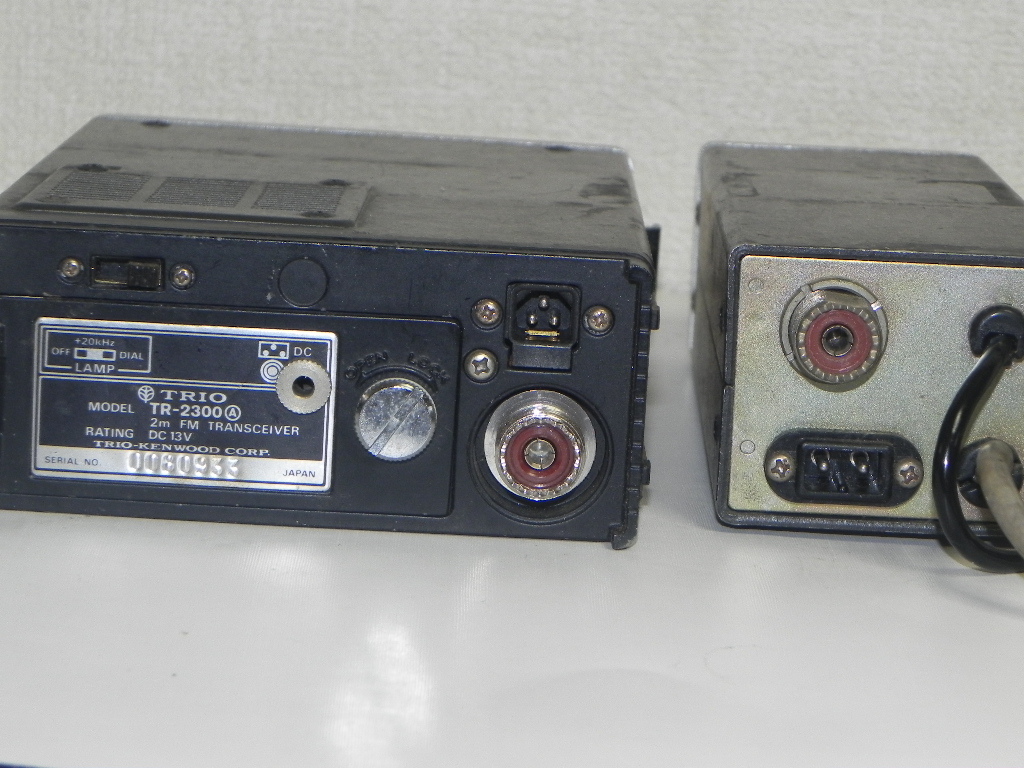 TRIO トリオVB-2300 TR-2300 2m FM トランシーバ　無線機 TRIO トリオVB-2300 TR-2300 2m FM トランシーバ 無線機 トリオTR-2300