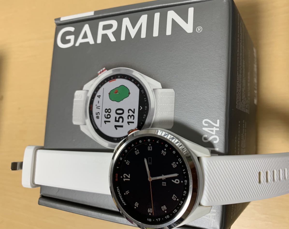中古ガーミンGARMIN ゴルフナビ GPS Approach S42 ホワイト日本正規