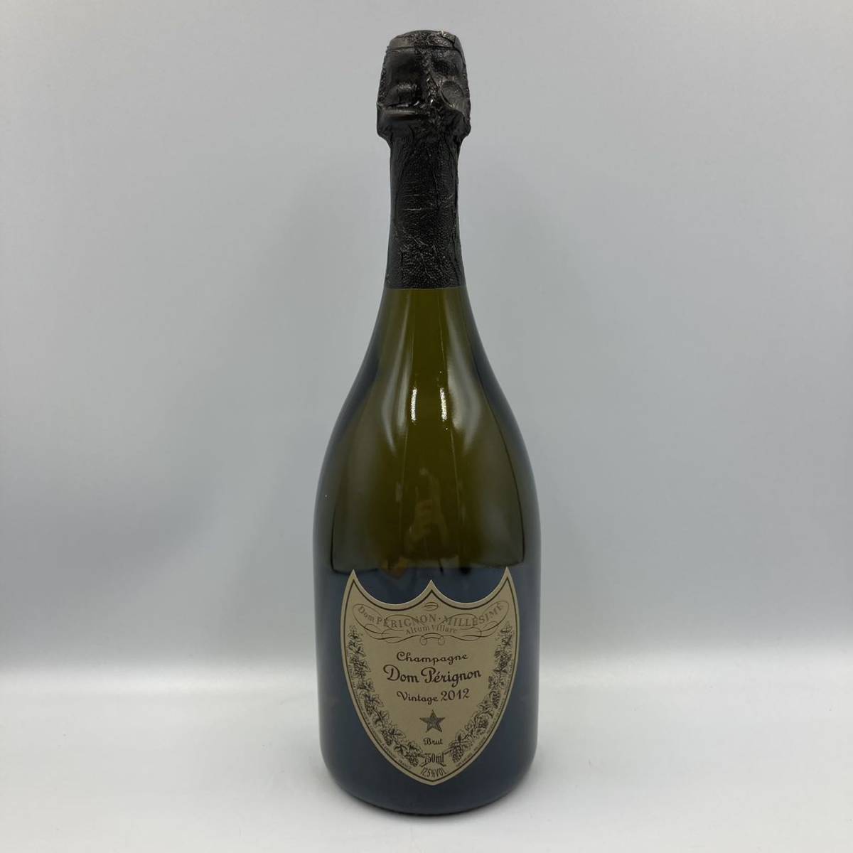  7.18 TK-T2 未開栓 ドンペリニヨン 2012 容量 750ml/アルコール分 12.5%/古酒/EA7 EB3(ドン・ペリニヨン)｜売買されたオークション情報、yahooの商品情報をアーカイブ公開 - オークファン スパークリング