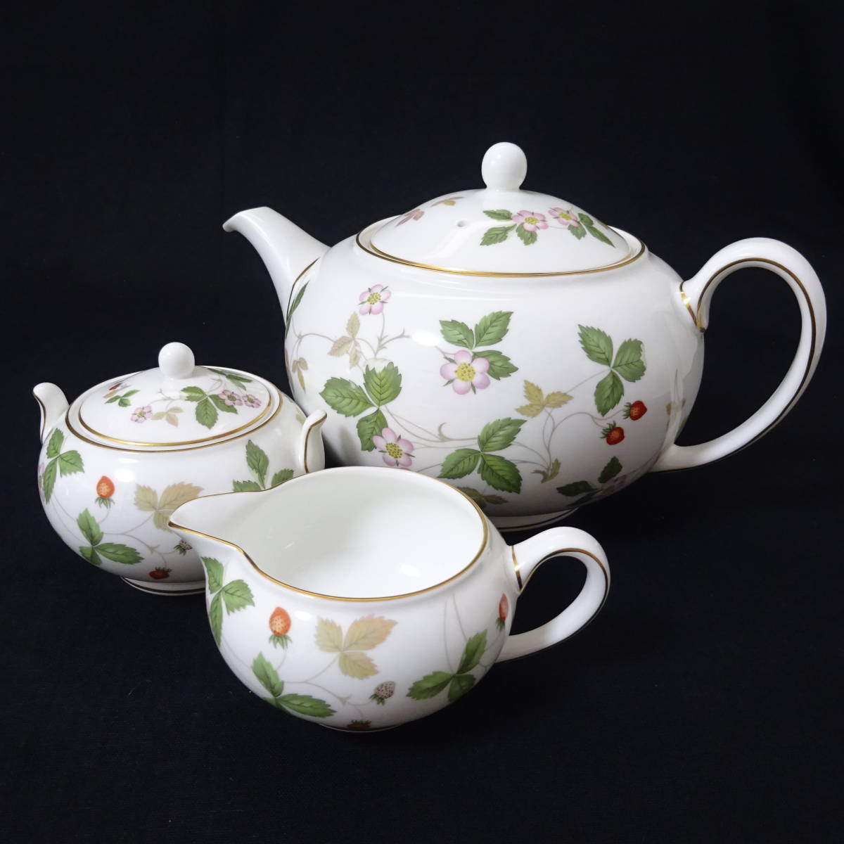 1453445-124】○美品○ウエッジウッド ワイルドストロベリー 