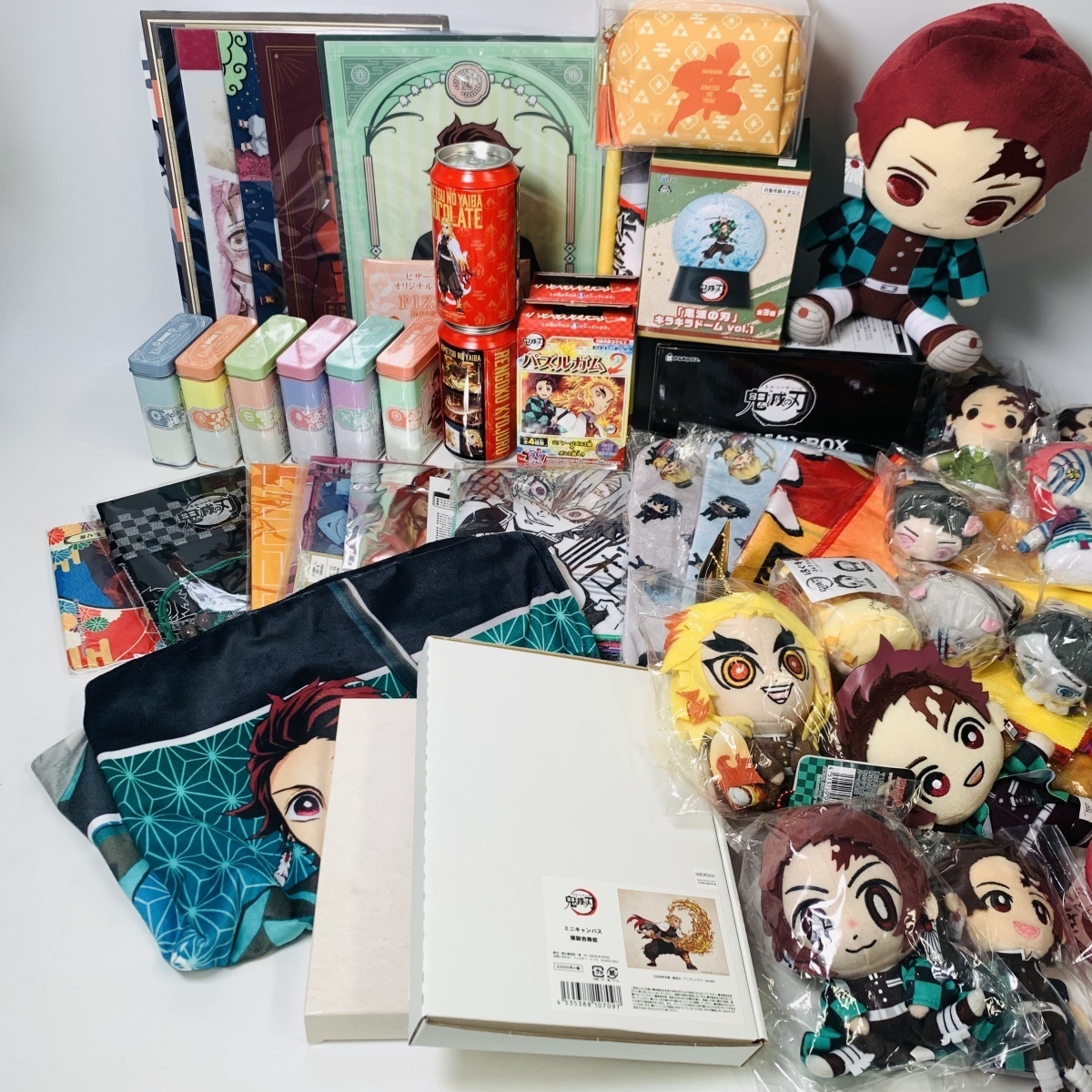 ジャンク 鬼滅の刃 グッズ まとめセット ぬいぐるみ クリアファイル マスコット クッション 竈門炭治郎 大量
