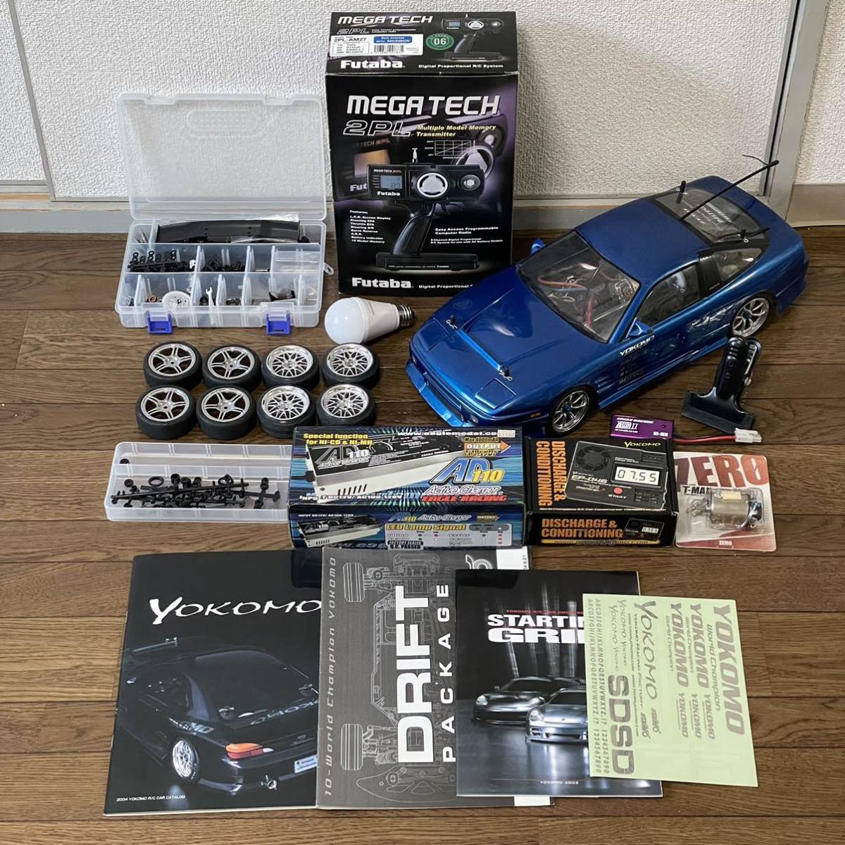 ホビーラジコン ヨコモ RS1.0 用 カーボンシャーシ 2.2㎜ 蕨山Carbon
