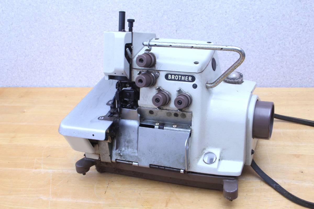 MA4-B581 ブラザー ロックミシン ◇brother 工業用 ミシン | 動作 P637 