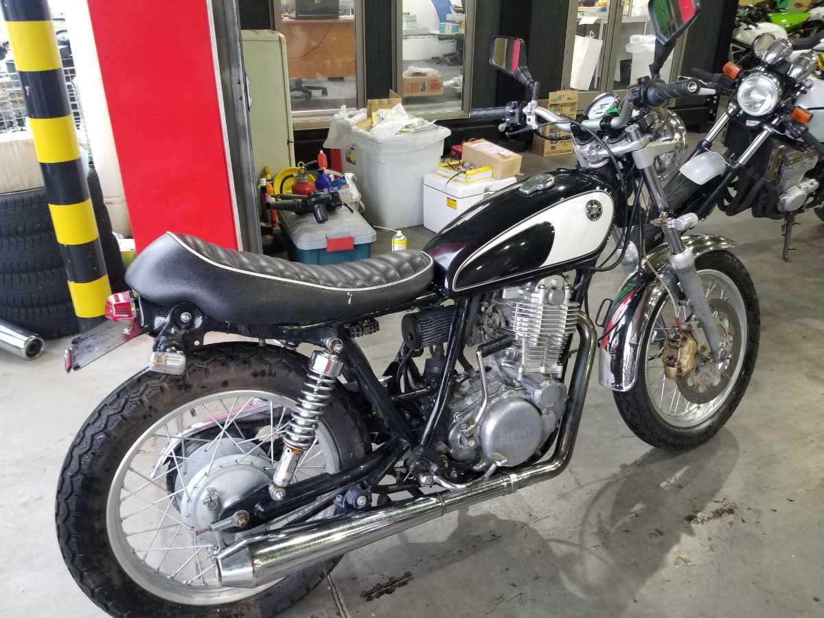 格安　RH01J　SR400　6916ｋｍ　実動　平成13年　キャブ　ディスク