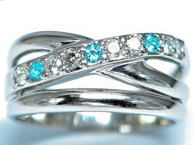 【宝石屋本舗】ブラジル産良質パライバトルマリン0.11ct　ダイヤモンド0.30ct　PT900　7.80ｇリング（宝石鑑別書付）