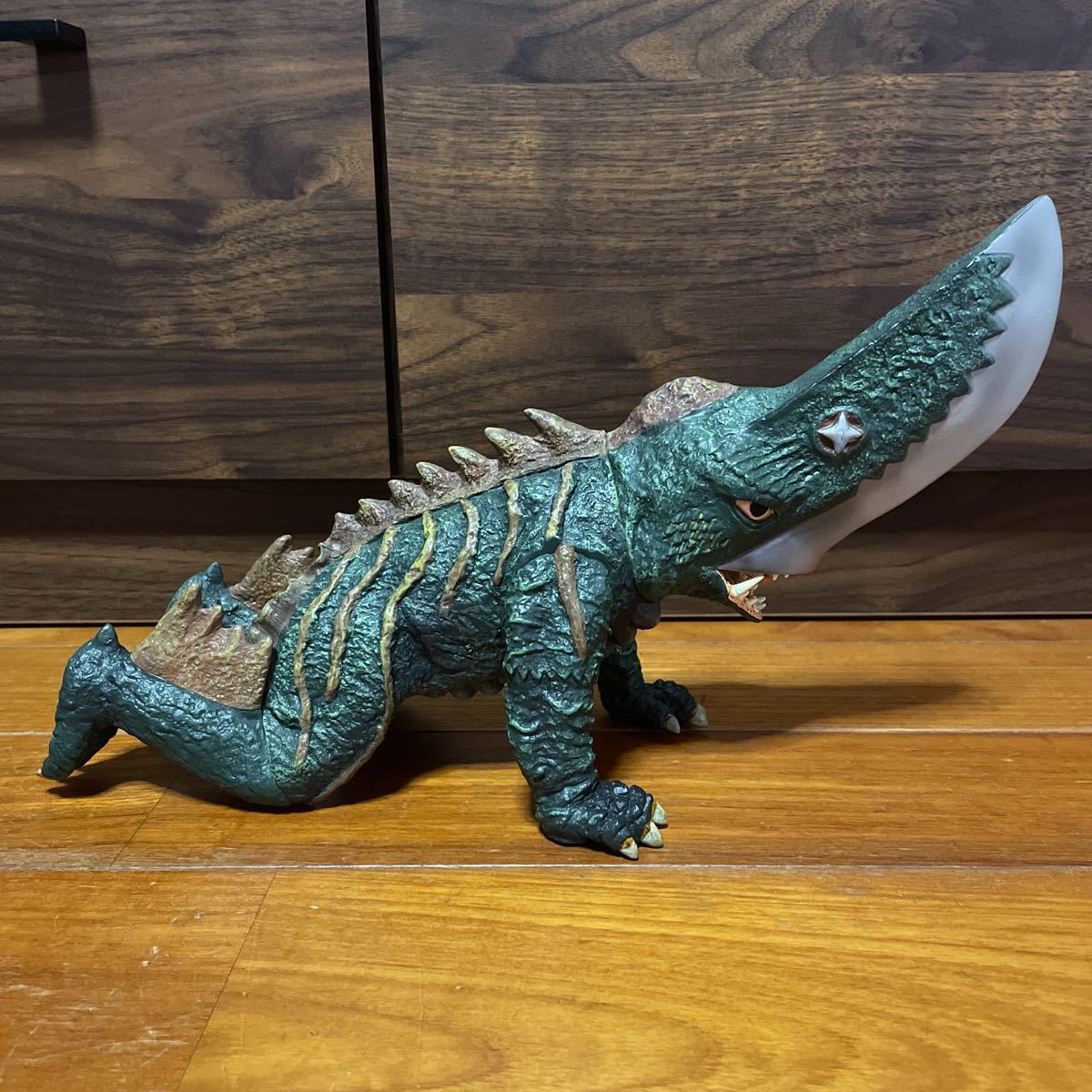 ロケットプロ メガフィギュアシリーズ 大悪獣ギロン ギロン ガメラ