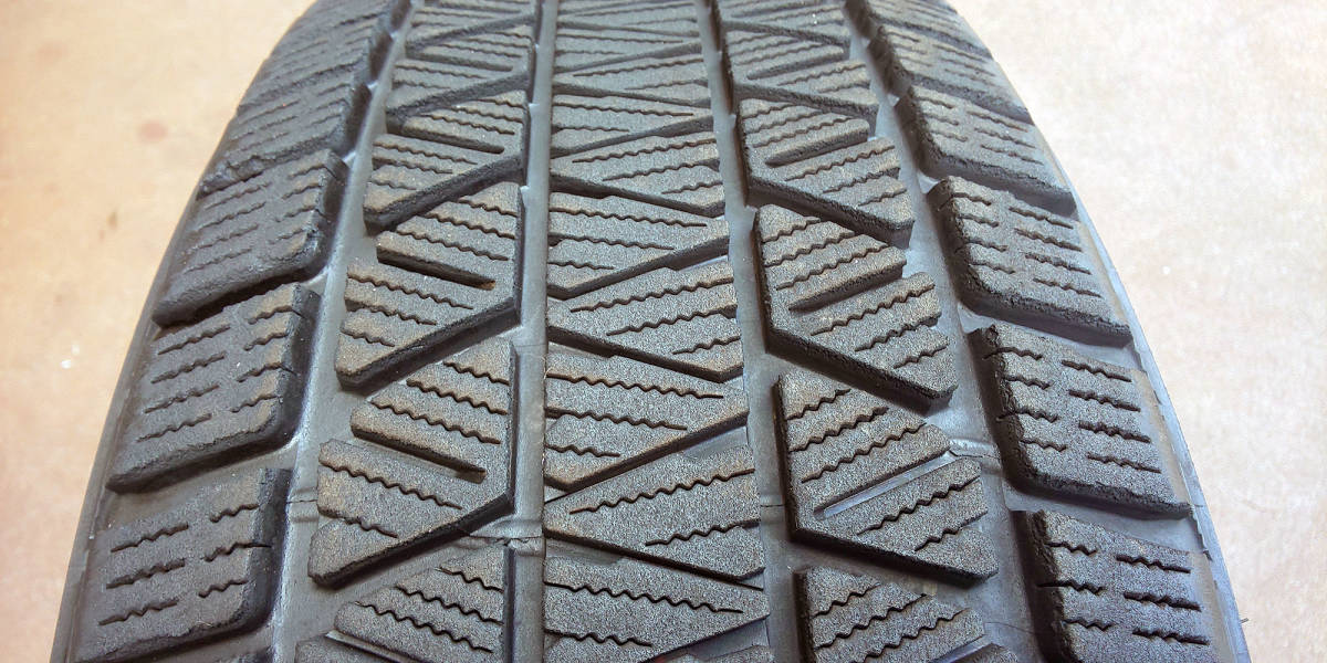 DM-V3 235&frasl;60R18 ブリザック 107Q XL ブリヂストン BLIZZAK dm-v3 235&frasl;60&frasl;r18の通販 | BRIDGESTONE Blizzak - 235&frasl;60 通販・タイヤ交換ならブリヂストン メルカリ