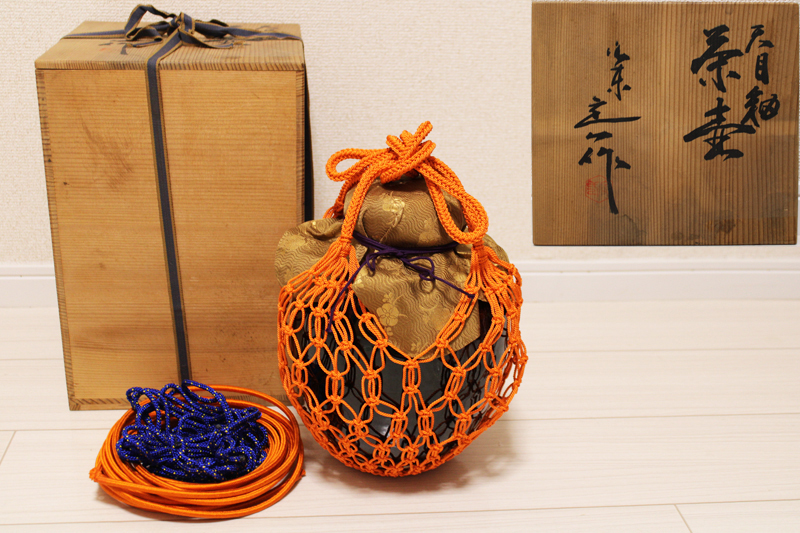 □桶谷定一 作「天目釉 茶壷」飾壷 共箱付属 茶道具 共箱(京焼)｜売買