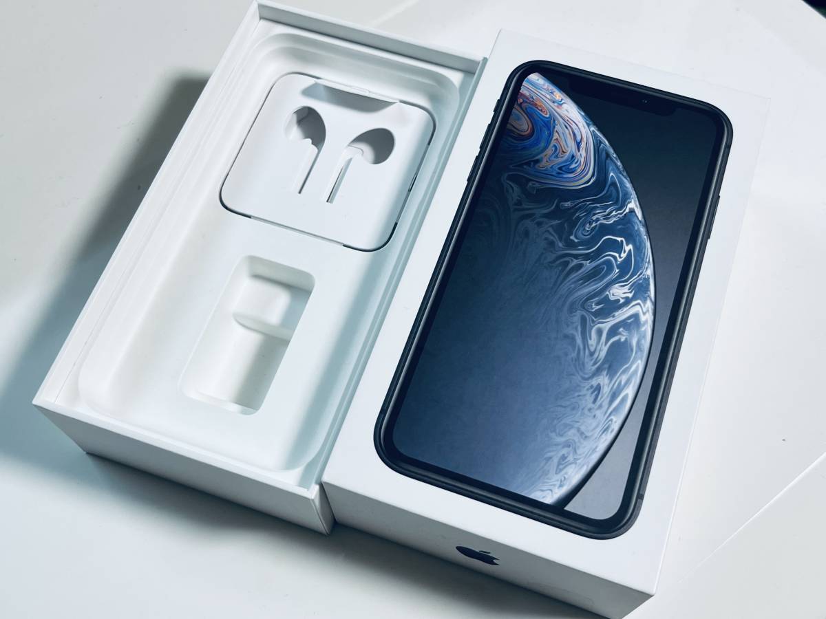 SIMフリー Apple iPhone XR 64GB ブラック MT002J/A 判定○ SIMロック
