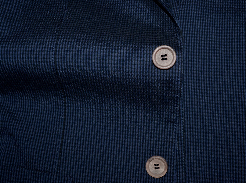 Armani Giorgio Eau Sealed 2.5 new 【未使用品】定価398，000円程 GIORGIO ARMANI ジョルジオアルマーニ TOKYO 伊製 高級サマースーツ 48（Mサイズ程度）細身 ネイビー 7412