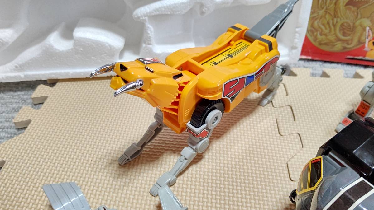 希少 当時物 バンダイ 恐竜戦隊 ジュウレンジャー 進化合体 DX 大獣神 