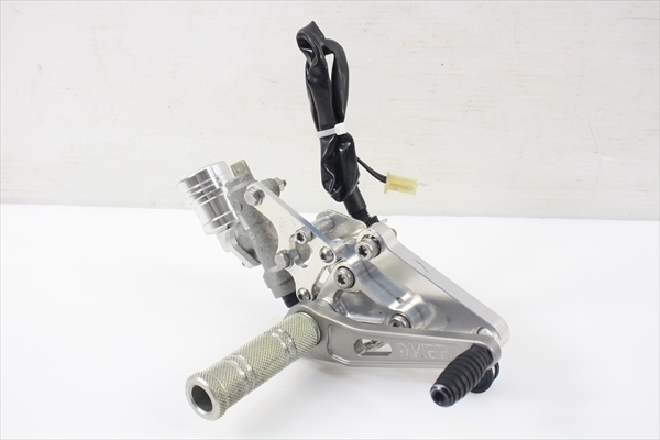 1円スタート：CBR1100XX[15社外OVER バックステップ]｝B Webike | OVER