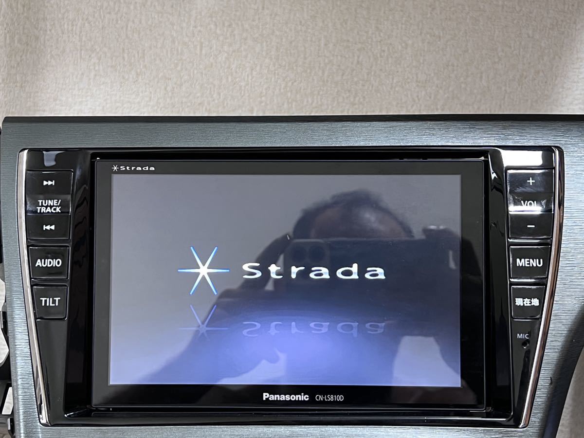 Panasonic Strada CN-LS810D 本体 パナソニックストラーダ 【CN-LS810D】地図データ2012年【デジタルTV