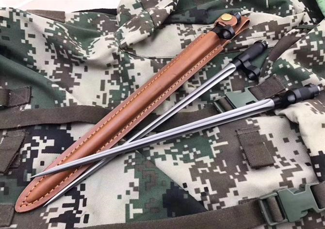 ラストセール【軍事風】銃剣 三稜剣 サバイバルナイフ 狩猟ナイフ 止め刺し アウトドア 護身 登山 ミリタリー防災ハンティング 防災警備 