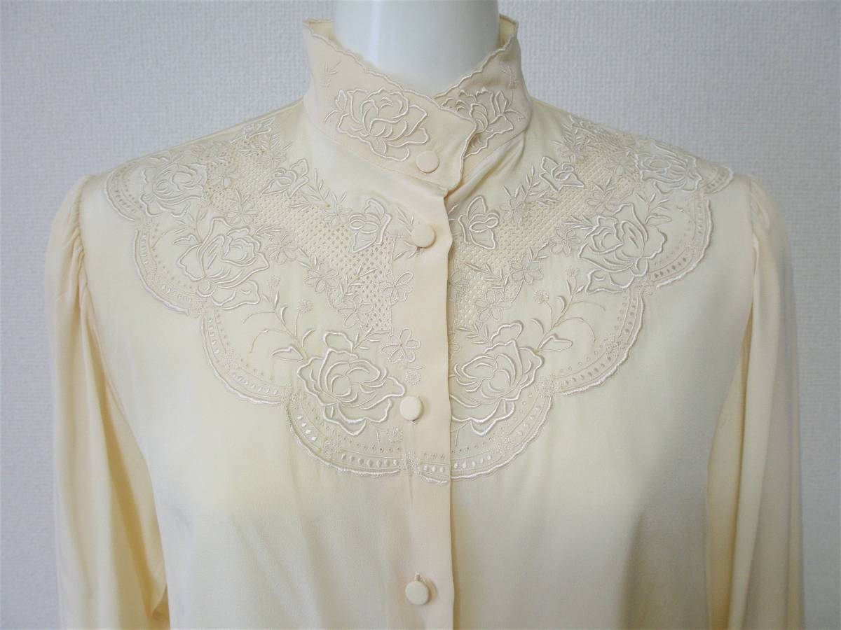 レトロ 森英恵 クリーム色 花刺繍 絹 シャツ ブラウス☆昭和 