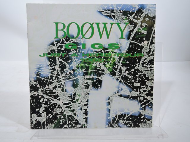 A HERO JUST TOUR GIGS 0 BOOWY by : 公式通販 | CD BO∅WY 1986