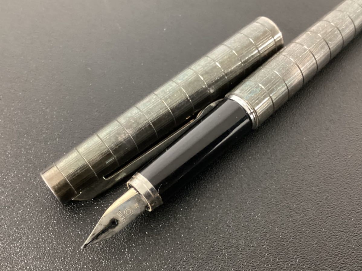 002/08) 万年筆 Pelikan ペリカン など 2本 セット ペン先 14K-WG 585