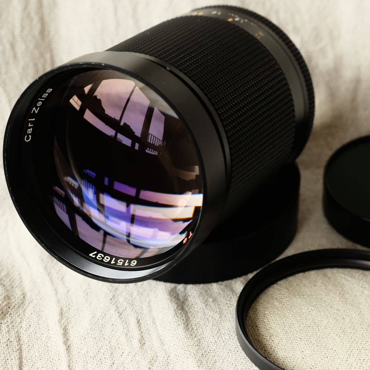 CONTAX Carl Zeiss Planar 135mm F2 T* AEG