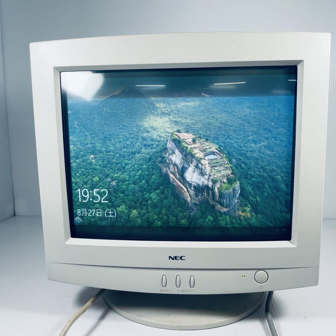 【爆買い，正規品】 NEC CRTモニター 15インチ DV15A3 CC037(14インチ - 16インチ)｜売買されたオークション情報、yahooの商品情報をアーカイブ公開 - オークファン 14インチ - 16インチ