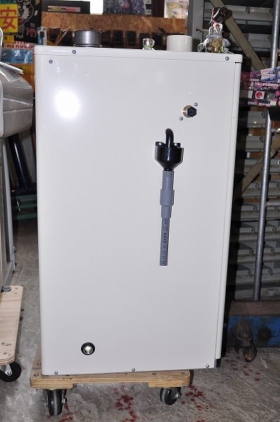 中古□2018年製 長府 CHOFU 石油給湯器 IB-3865FG ボイラー 給湯器