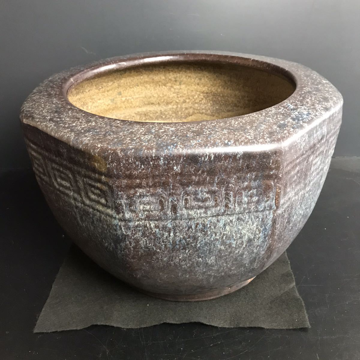 CR814] 海鼠釉 火鉢 手炙り 瓶掛け 睡蓮鉢 胴直径約42cm 金魚鉢 メダカ 