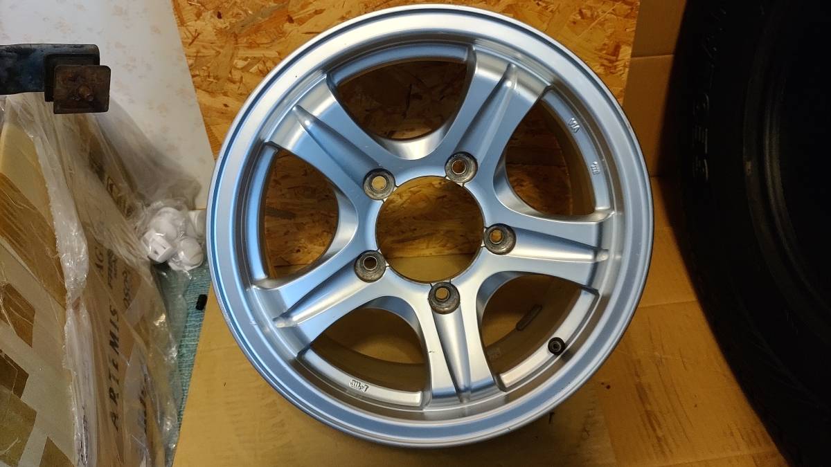 Weds 良き キラー ジムニー等に ウェッズ キラー 15インチ5穴