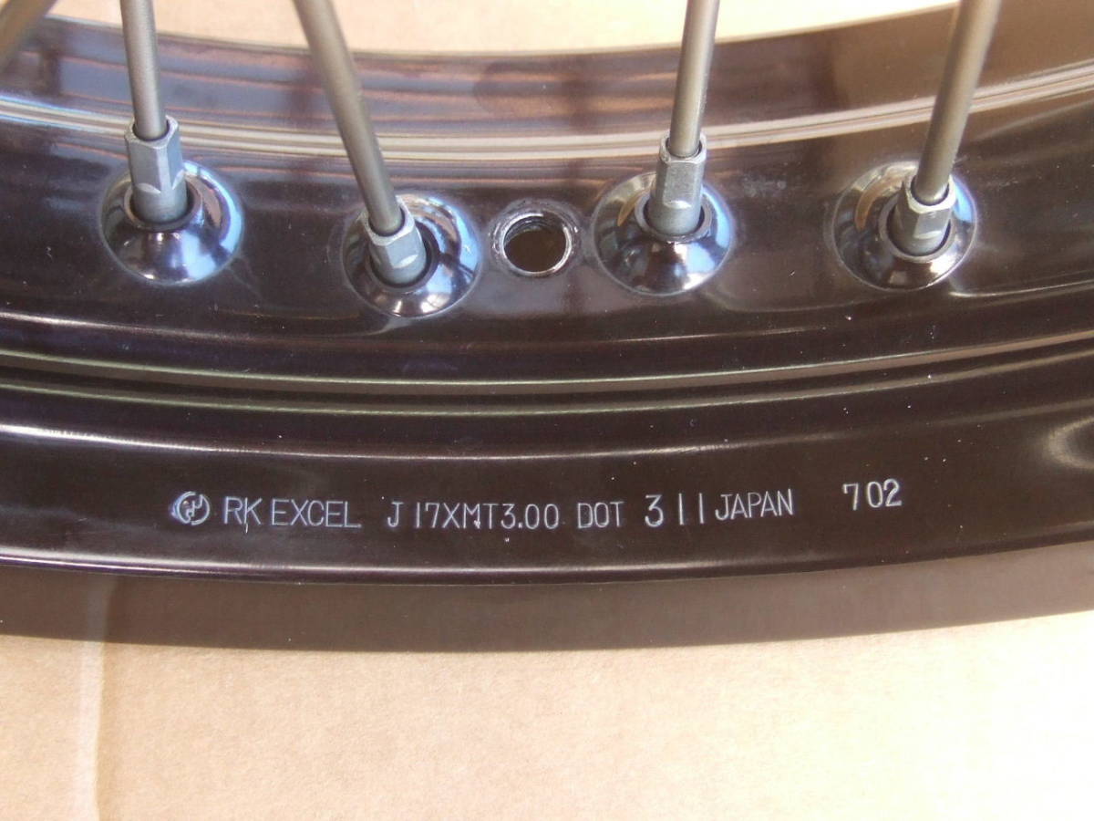 250SB Dトラッカー フロントホイール F ～07Dトラッカー 250SB[03