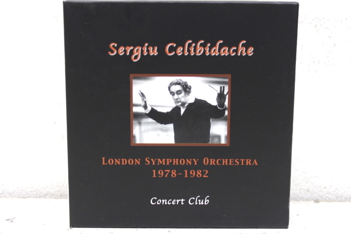 最新作，100%新品 CD 11枚組 Sergiu Celibidache セルジュ チェリビダッケ The London Symphony Orchestra Recordings 1978-1982 ディスク良好(交響曲)｜売買されたオークション情報、yahooの商品情報をアーカイブ公開 - オークファン 交響曲