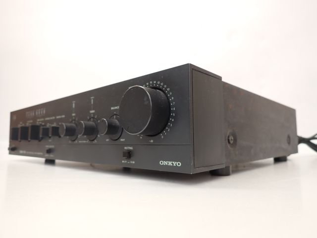 ONKYO オンキョー コントロール/プリアンプ Integra P-306 □ 67536-6