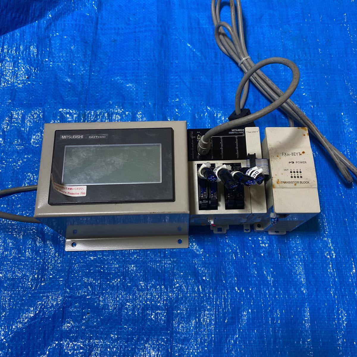 三菱電機 PLC シーケンサ タッチパネル　GT1020-LBLW FX3UC-64MT