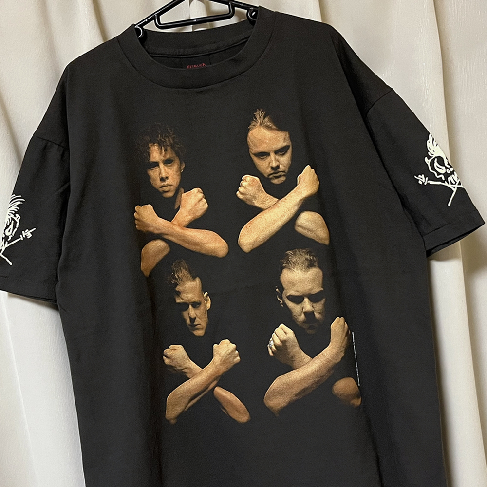 定番，品質保証 XLサイズ METALLICA メタリカ フォト ピクチャー BIRTH SCHOOL Tシャツ メタル 両面 袖プリント ロックバンド 90s ビンテージ USA製(Tシャツ)｜売買されたオークション情報、yahooの商品情報をアーカイ Tシャツ