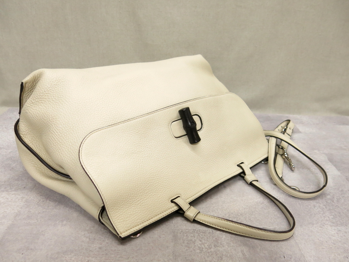 ○美品○GUCCI グッチ○バンブー デイリー○カーフ レザー 本革○2way 