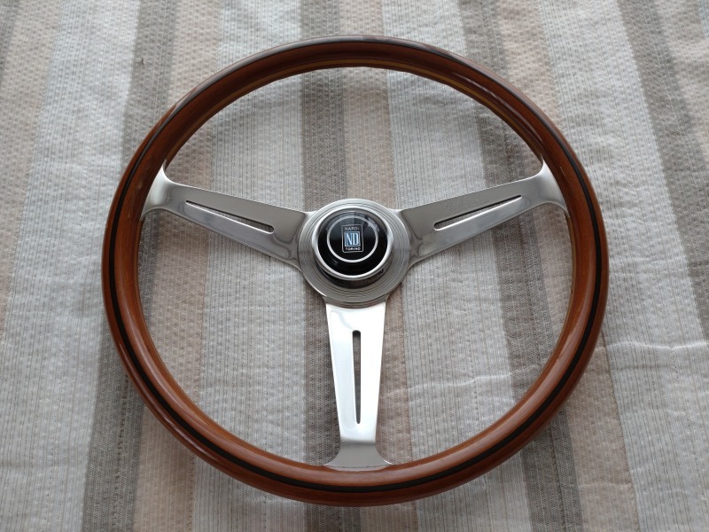 NARDI 中古品 ウッド ハンドル ステアリング 旧車 クラックあり(少々 