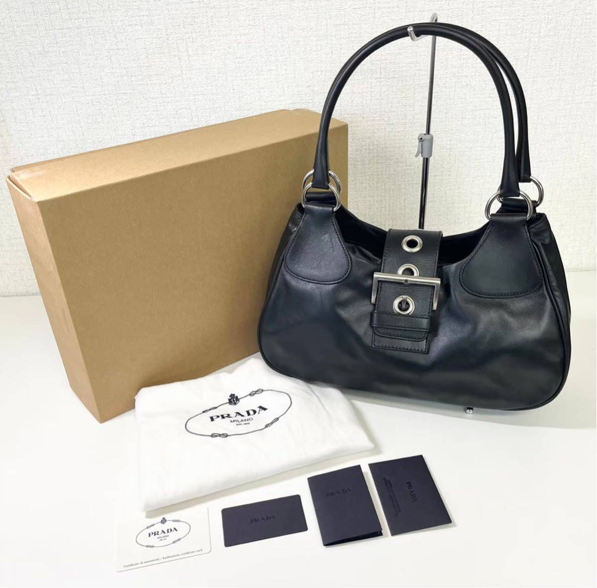 004 8 PRADA プラダ BR0828 VITELLO MOON NERO レザーハンドバッグ  