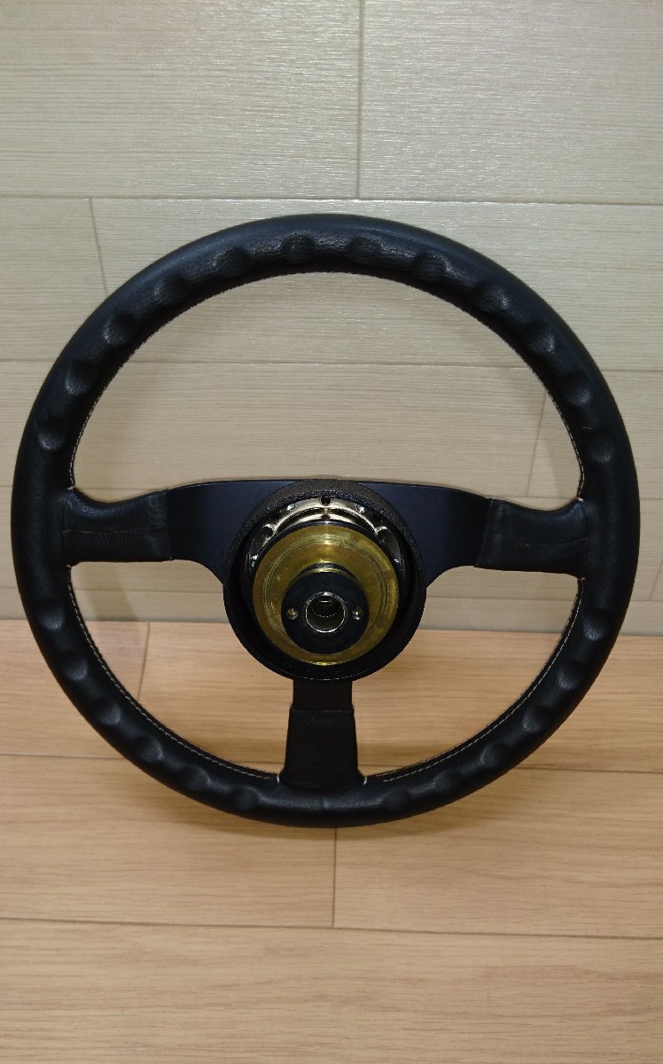 MOMO（モモ）ヴェローチェレーシング ウッド ステアリング 34 5φ