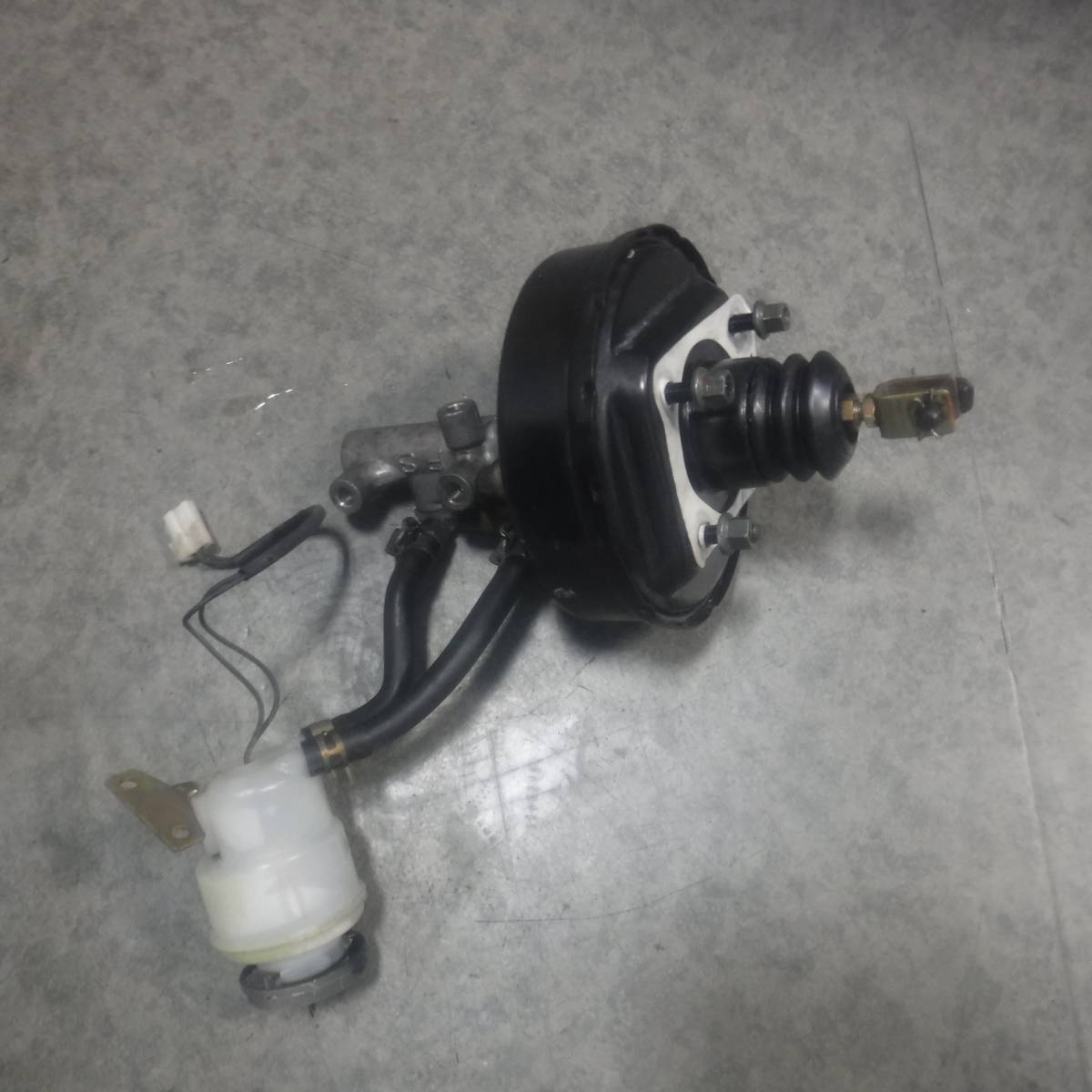 CV21SワゴンR純正ブレーキマスターバックCT21Sブレーキブースター部品取り車シリンダー ブレーキマスター マスターバック3/4シリンダ