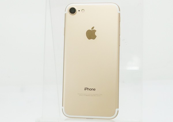 ◇【SoftBank/Apple】iPhone 7 32GB SIMロック解除済み MNCG2J/A