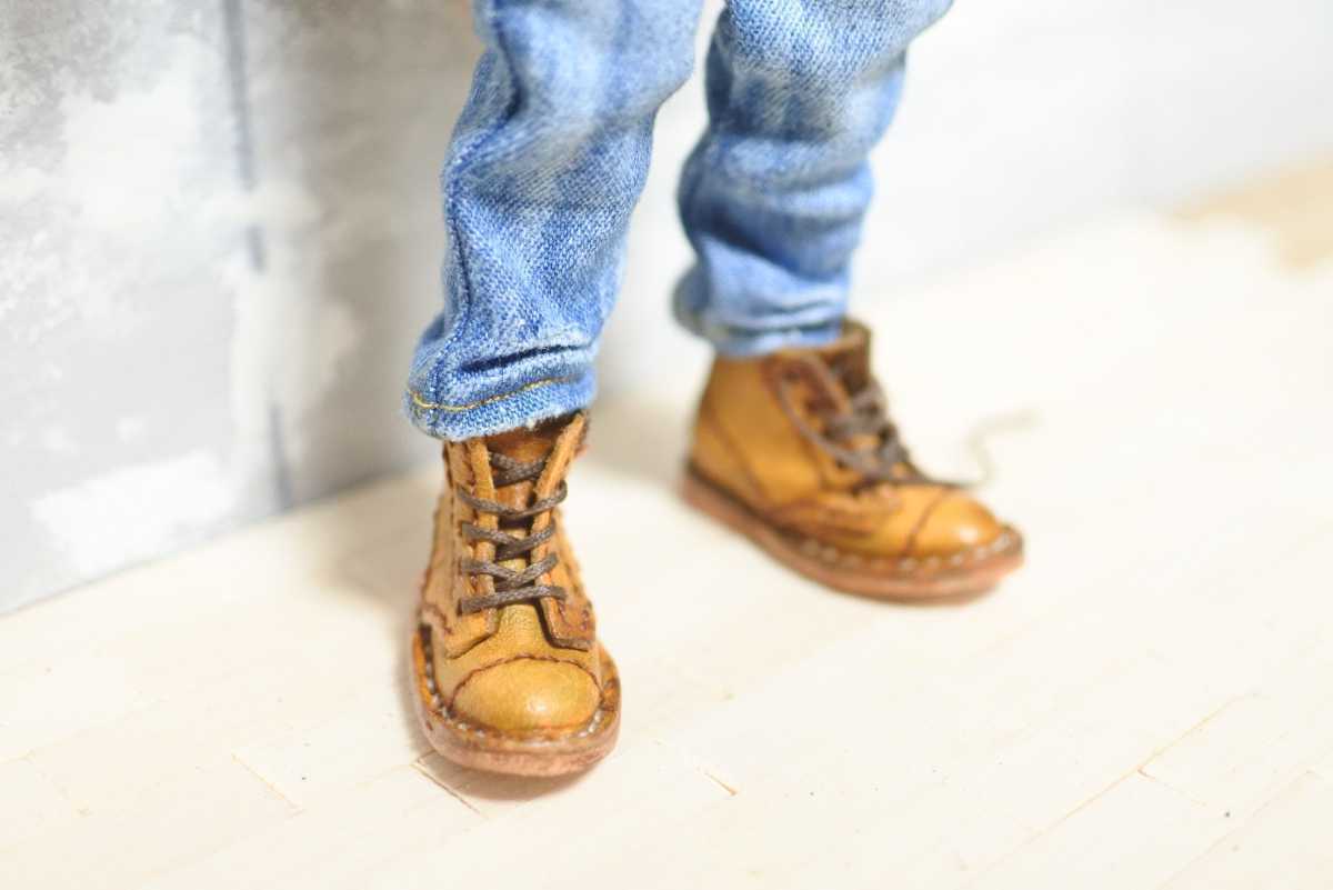 ■ミニチュア靴■ブライスシューズ■BLYTHE BOOTS ■ブライスブーツ■ハンドメイド■ヴィンテージ■キャップトゥブーツ■5ホールブーツ