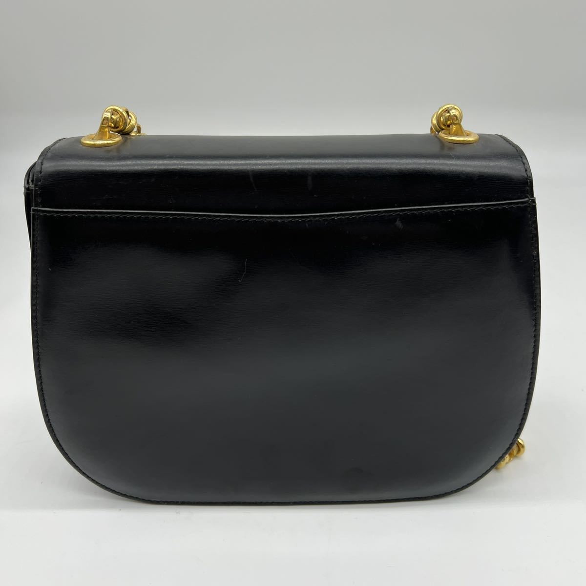 極美品》 GUCCI グッチ ボックス チェーン 丸型 ホースシュー フラップ 