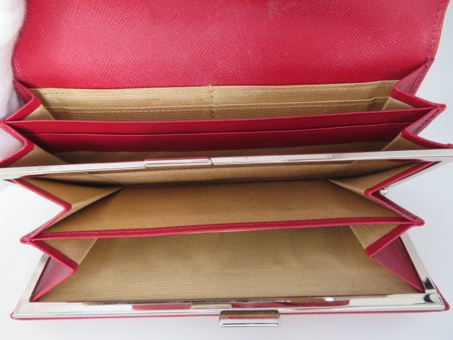 BURBERRY バーバリー　ノバチェック　がま口　長財布　レッド　赤　レザー 楽天市場】【財布】BURBERRY バーバリー 2つ折財布 ノバチェック ガマ