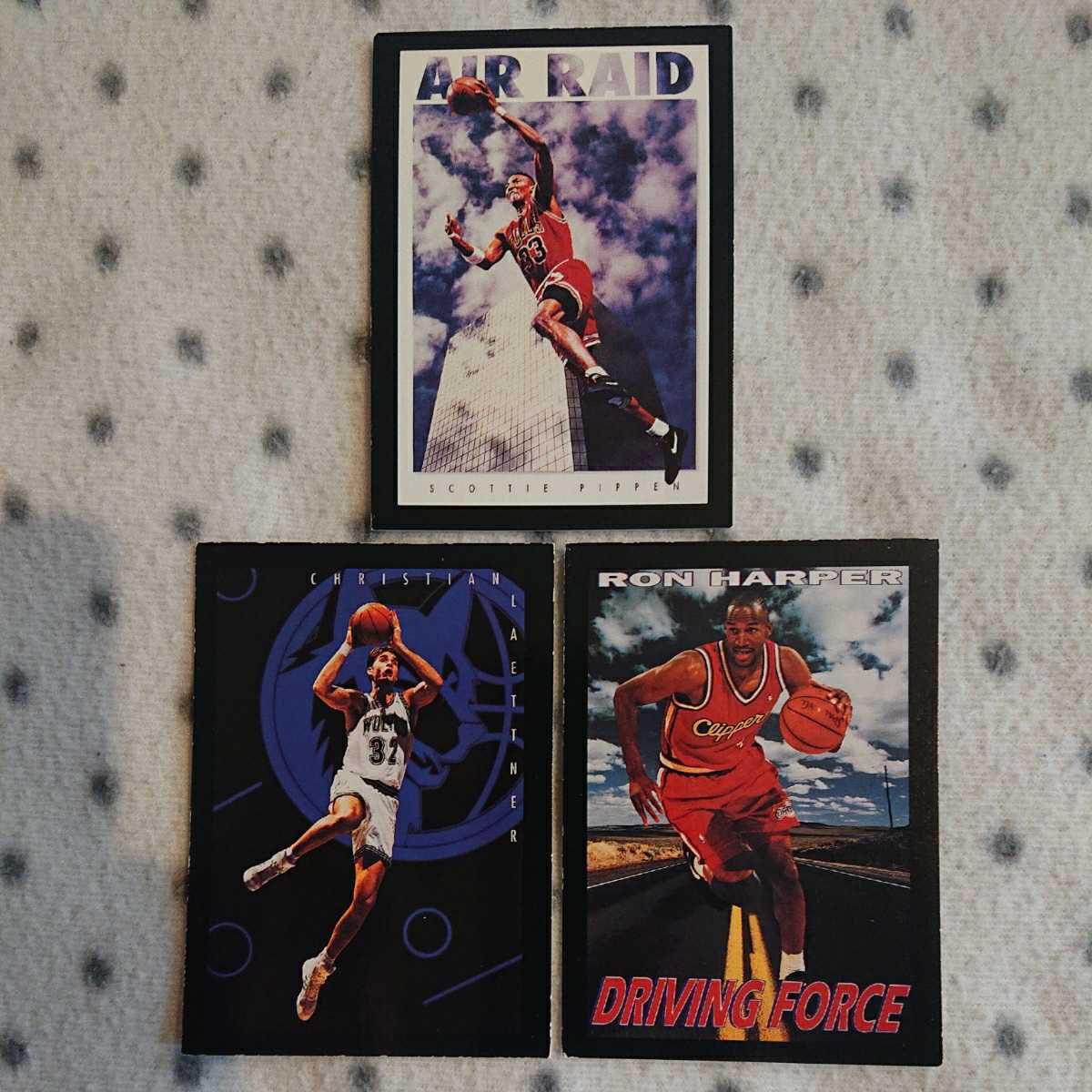 NBA カード ☆ 1994 SKYBOX ポスター仕様カード 3枚セット ☆ SCOTTIE 