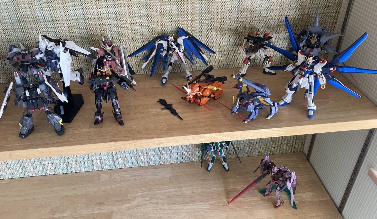 【未組立3個セット】ガンダムプラモデル ガンプラ33体セット（組立済み）