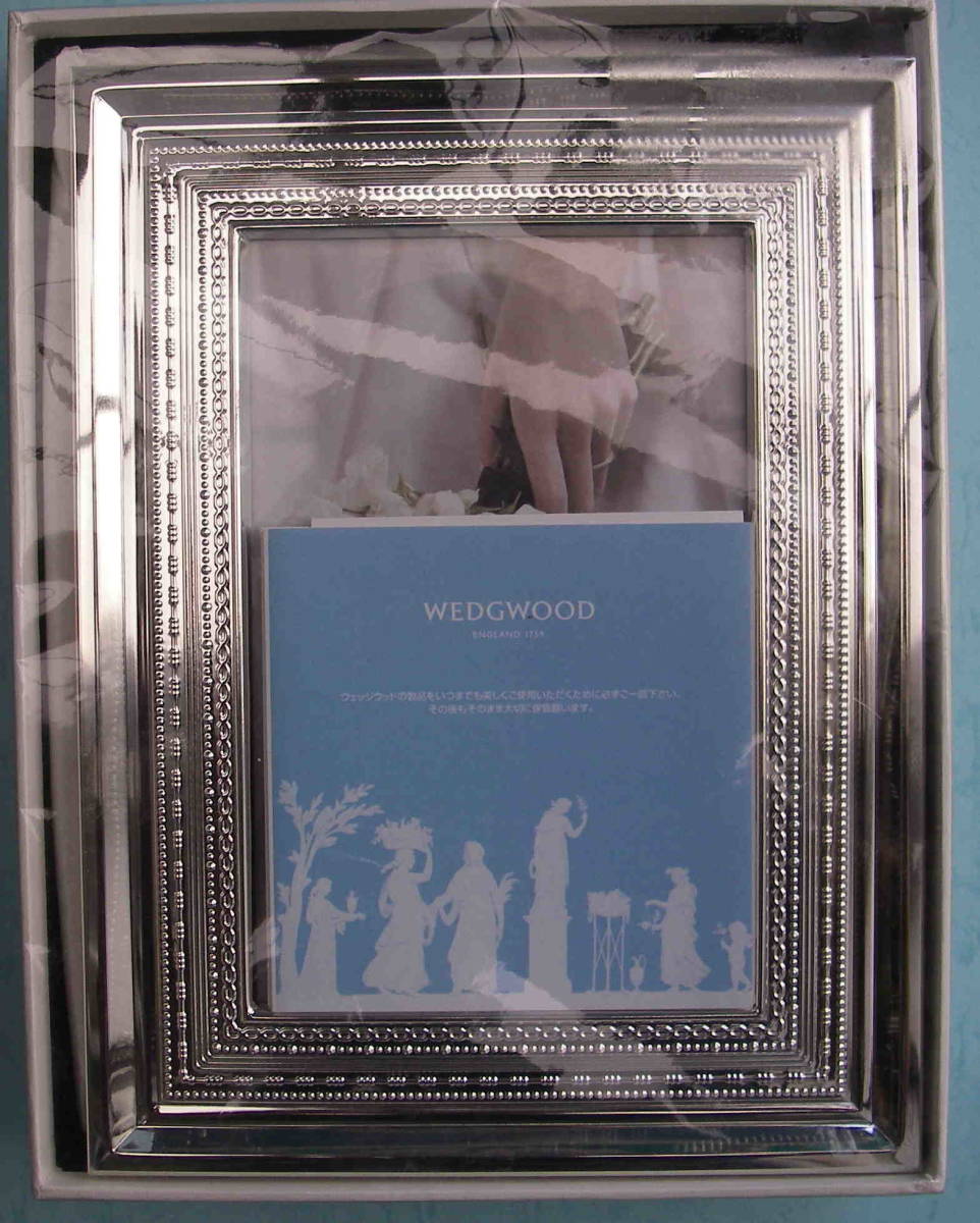 【定番人気，得価】WEDGWOOD VERA WANG/ フォトフレーム 箱(アクリル、樹脂フレーム)｜売買されたオークション情報、yahooの商品情報をアーカイブ公開 - オークファン スタンド、立て掛け式