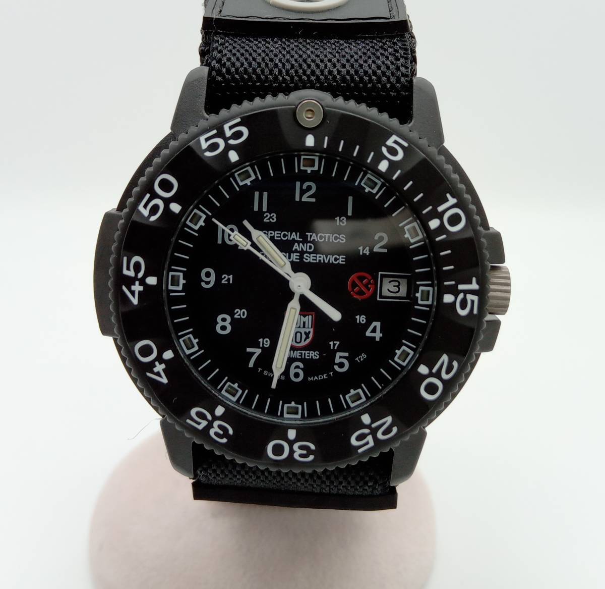 希少!! 美品 【限定999本！】LUMINOX ルミノックス GSX-035 バイオハザードコラボ 983/999 腕時計 店舗受取可