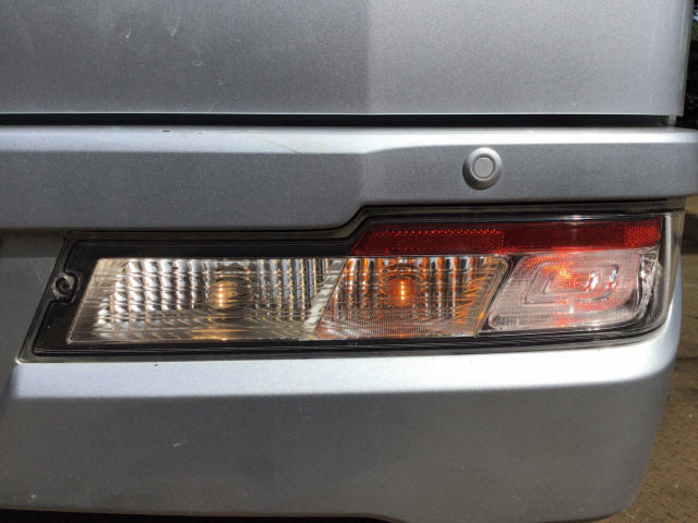 【豊富な，安い】 R2年 ハイゼット EBD-S321V 右 テール ランプ ライト ＬＥＤ KOITO 220-6906C S331V クルーズ ターボ 後期 点灯OK 5kurudepa= 32581(テールライト)｜売買されたオークション情報、yahooの商品情報をアーカイブ ダイハツ用