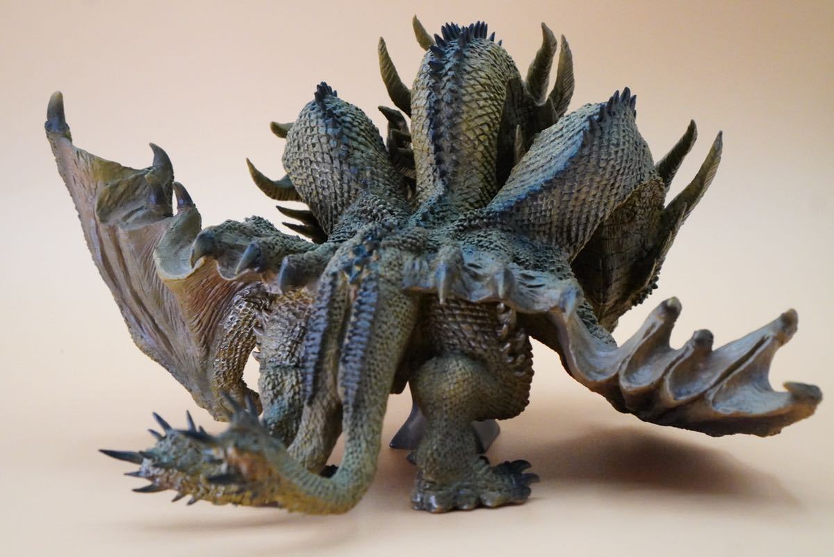 デフォリアル キングギドラ 2019 少年リック限定版 美品 完品 発光