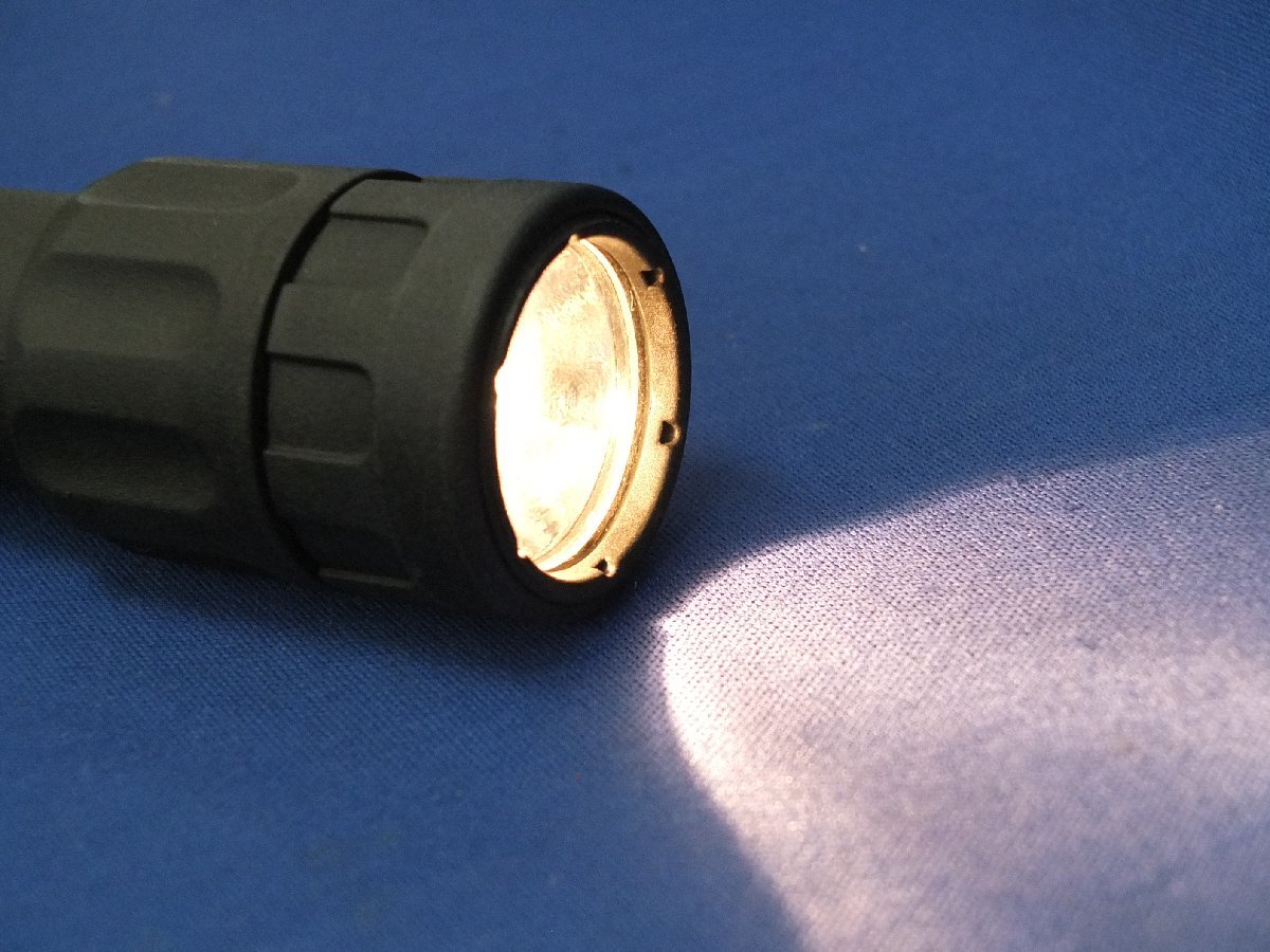 SUREFIRE 8NX 8AX COMMANDER 充電式 シュアファイア commander (8X