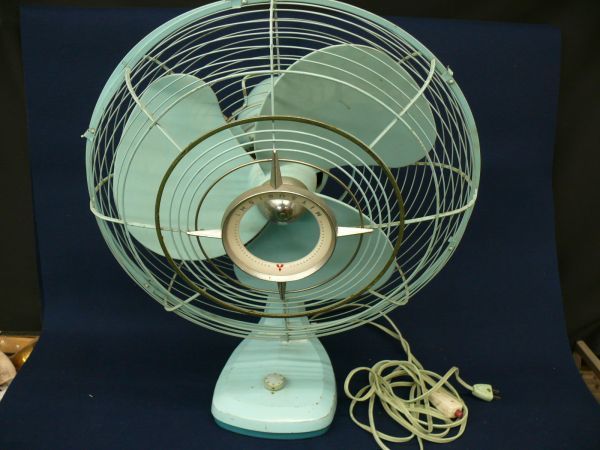 昭和レトロ☆9204 MITSUBISHI/三菱 DM-40EL 羽根径40cm あじさい色